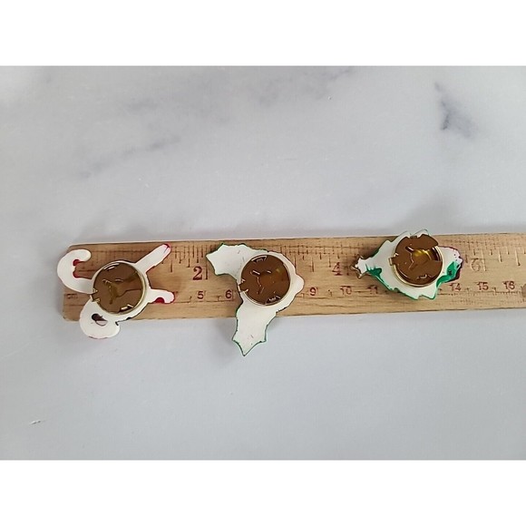 Vintage Christmas Button Covers - Picture 6 of 10